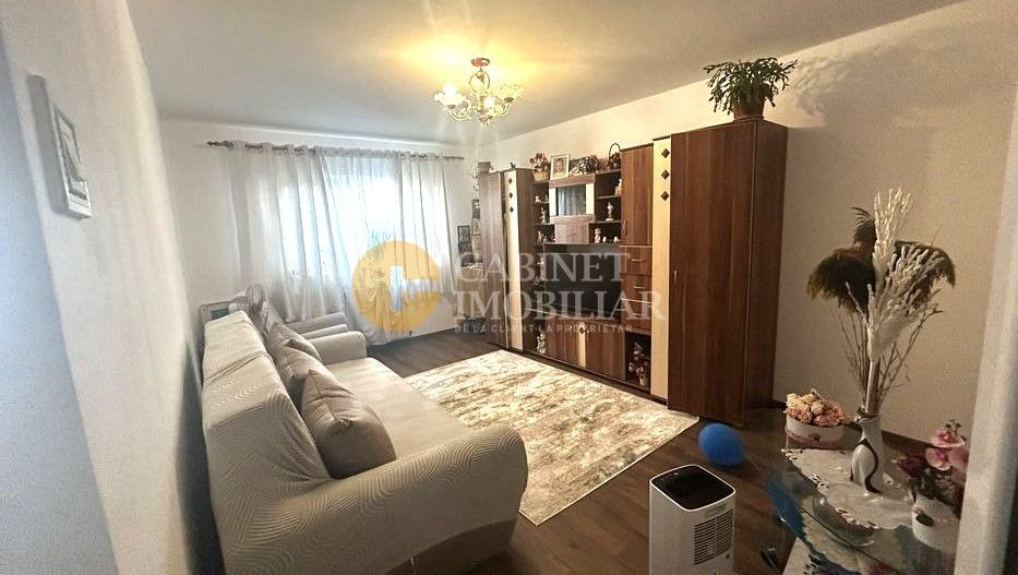 CUG - 2 camere Decomandat - etaj 1 - 52mp - mobilat - Poză 1