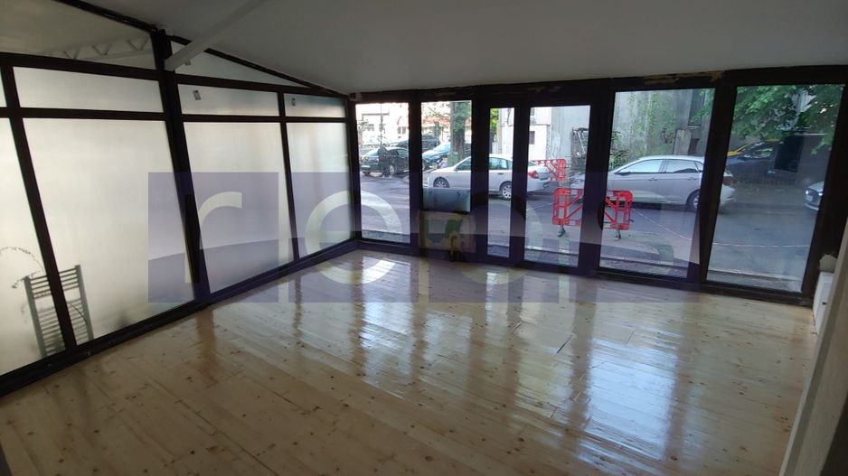 DE INCHIRIAT SPAȚIU COMERCIAL ZONA EMINESCU - Poză 1