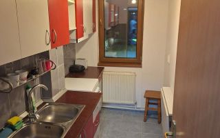 Apartament 2 camere, decomandat, de închiriat în Iași, zona Podul de Piatra - Velaria - Poză 1
