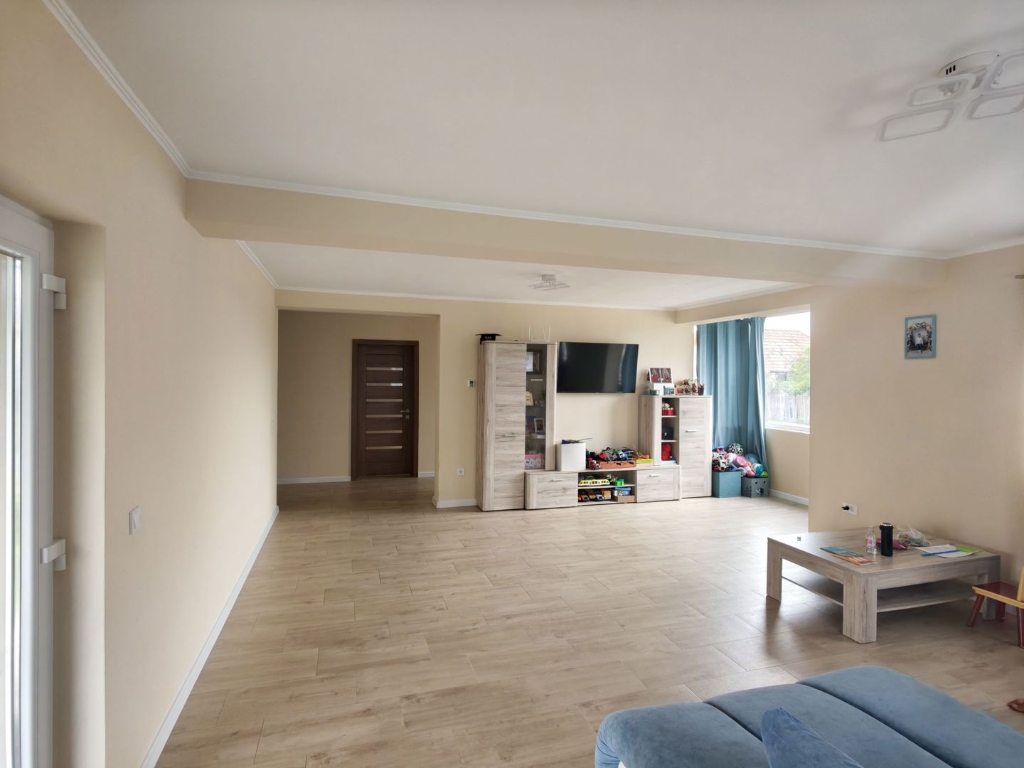 Individuala Parter Becicherecu Mic,4 Camere,2Bai,Panouri Fotovoltaice - Poză 4