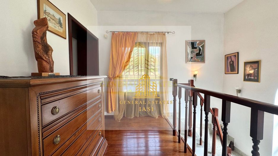 Vânzare Casă în Bucium cu Priveliște Panoramică - Poză 11