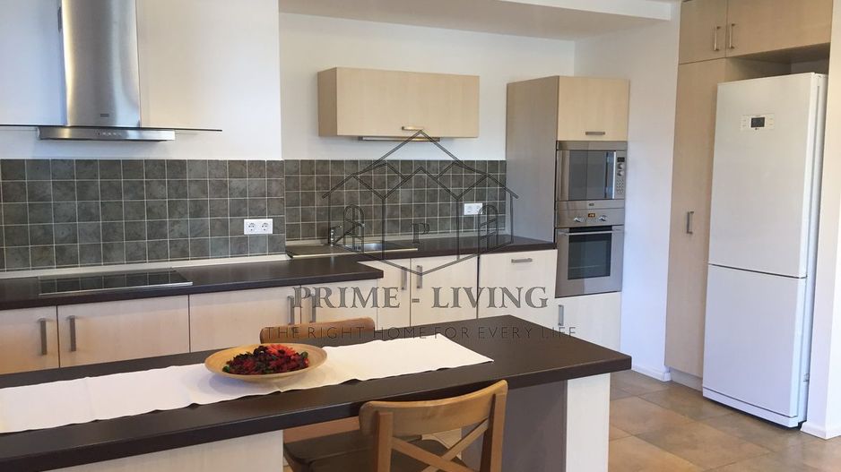 APARTAMENT CU 2 CAMERE COCHET LA INCHIRIERE LANGA PIATA PRESEI LIBERE - Poză 3