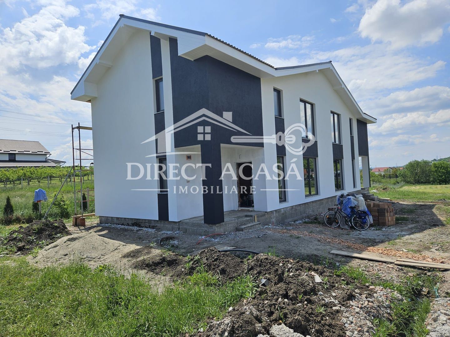 Duplex premium 4 camere cu teren 264 mp Santana De Mures - Poză 3