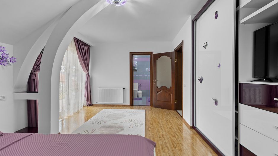 DE VANZARE  Vila 9 camere Colentina - Poză 37