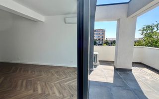 Vilă **6 camere  **451mp // Zona Iancu Nicolae - Poză 39