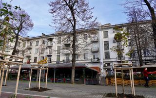 Vânzare, apartament, 2 camere, bd.  Ștefan Cel Mare Și  Sfânt, Centru - Poză 1