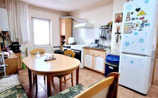 Oferim spre vanzare, Apartament cu 3 camere, Girocului, Sp. Judetean - Poză 11