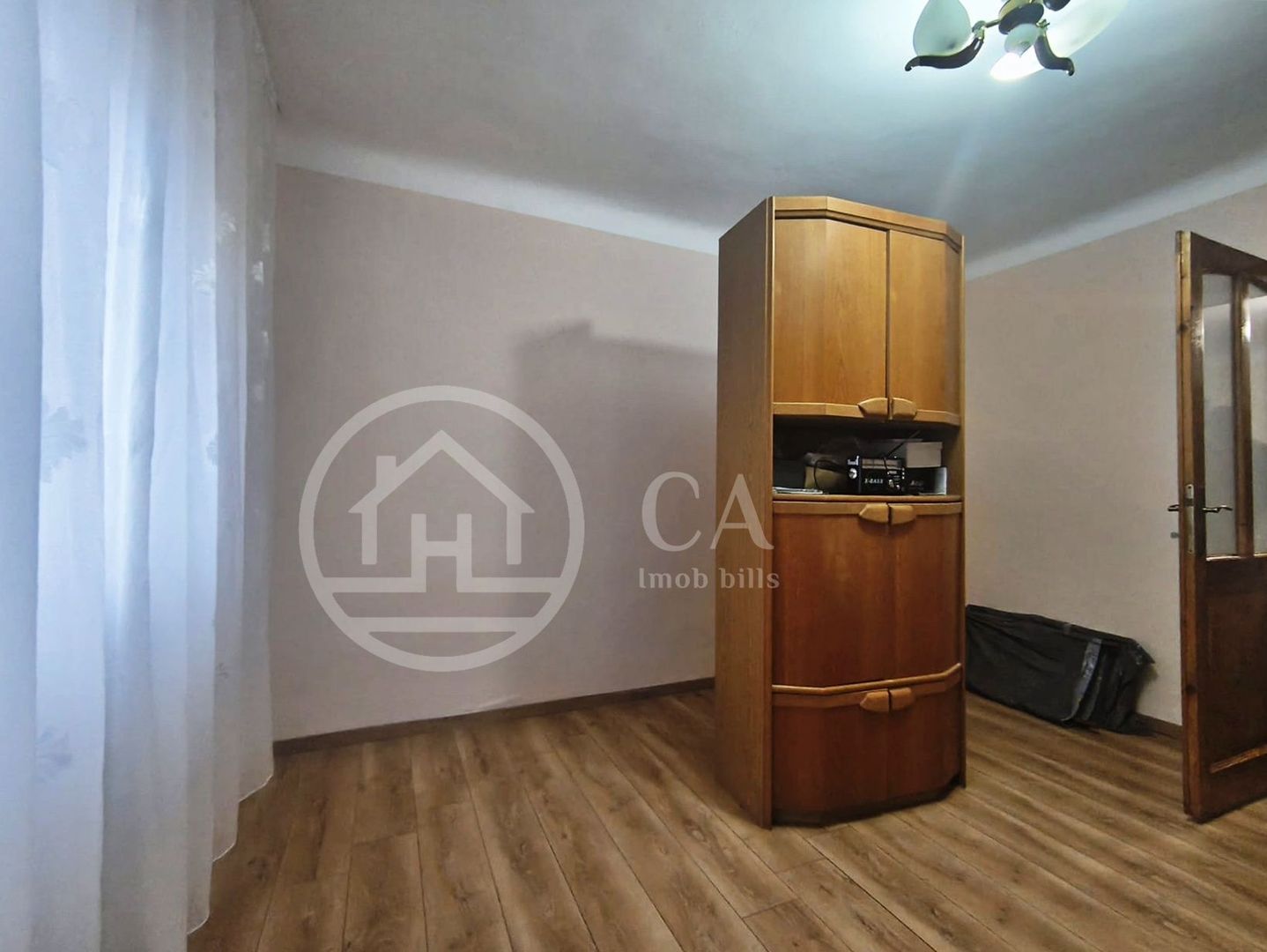 Casa de vanzare cu 3 camere, in zona Oncea, Oradea - Poză 9