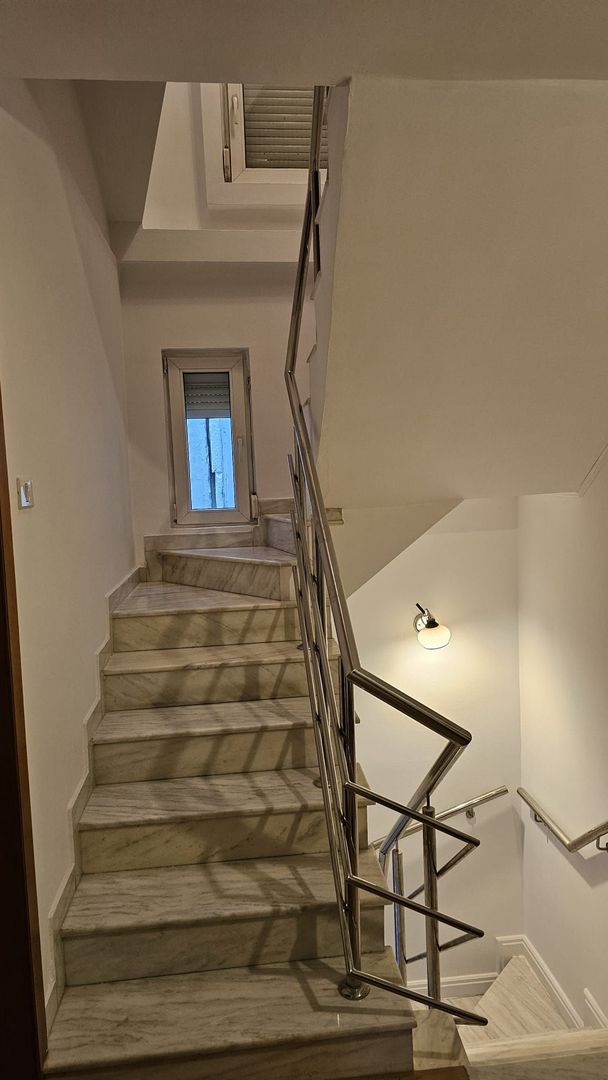 Vilă individuală  S+p+1+m– Colentina - Poză 6