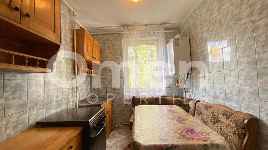 Apartament cu 2 camere, etaj intermediar, 50 mp, zona Bizo - Poză 5
