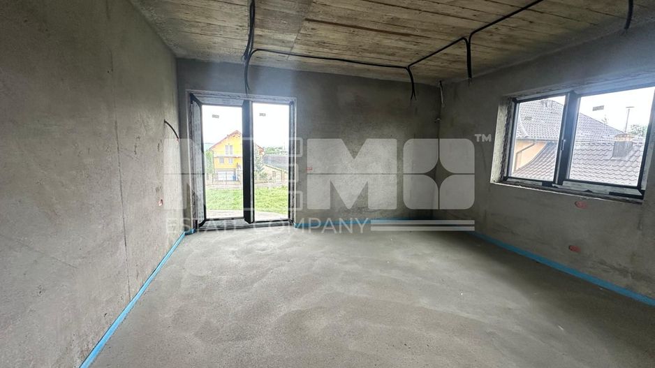 CASĂ LA GRI DE VÂNZARE ÎN MOARA NICA, SUCEAVA | 200.000€ - Poză 5