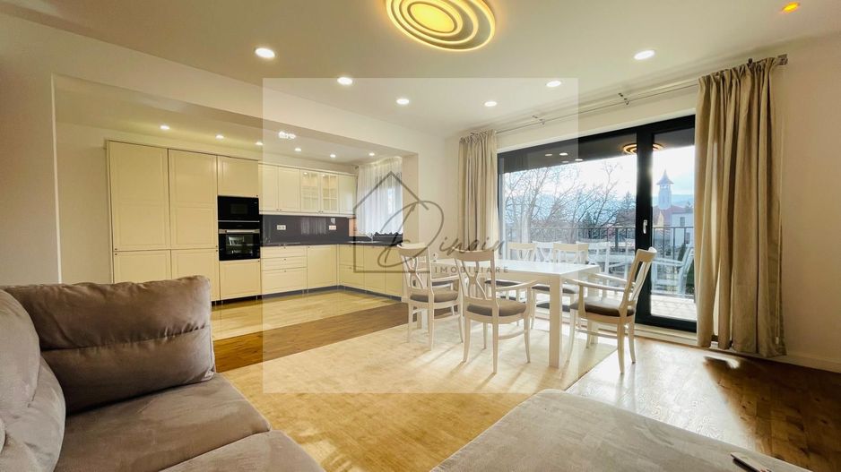 2 camere Premium I Vedere Panoramica I 82 mp - Poză 13