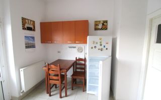 De inchiriat apartament cu 2 camere Gradina Publica et. 4, 300 euro - Poză 5