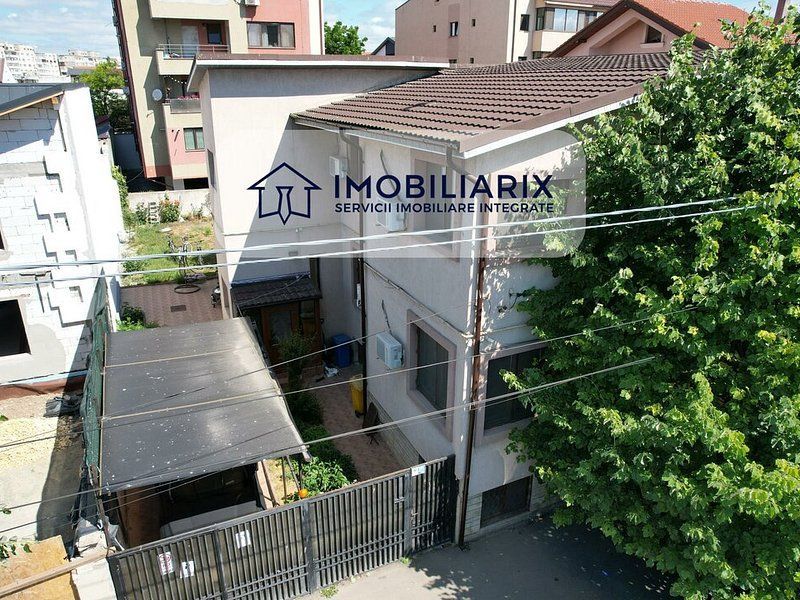 Casa individuală, spațioasă și versatilă, în Constanța – Zona Casa de Cultură - Poză 1