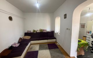 Apartament 2 cam in Vila etaj 1 + pod + curte 34 mp Campina - Poză 5