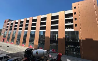 Inchiriere 2 camere Apollo Pasarela Berceni loc de parcare subteran - Poză 12