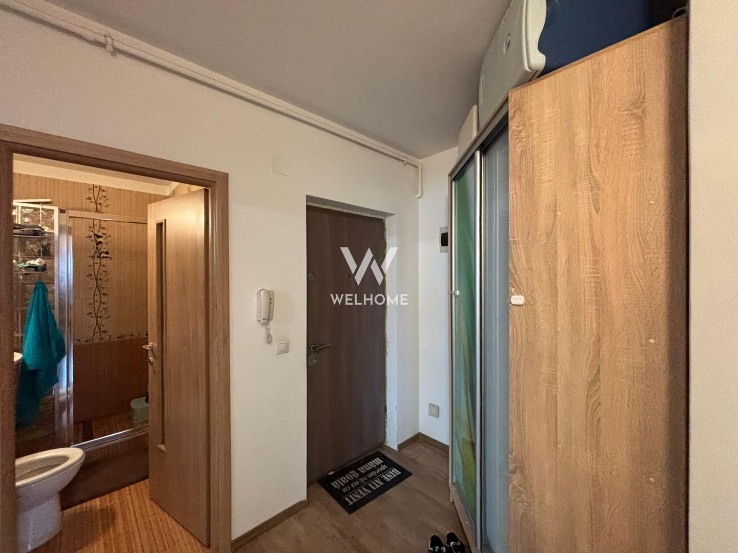 Apartament spațios cu 3 camere, 2 băi și balcoane generoase - Poză 10