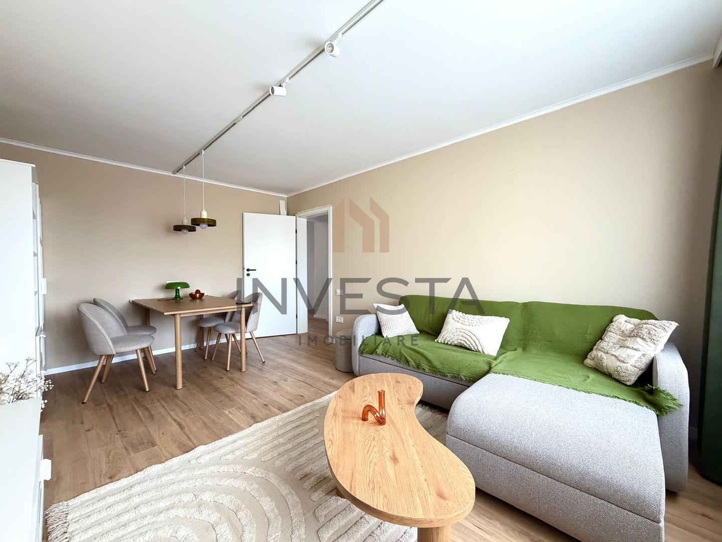 Apartament cu 4 camere in zona strazii Gheorghe Dima ! - Poză 1
