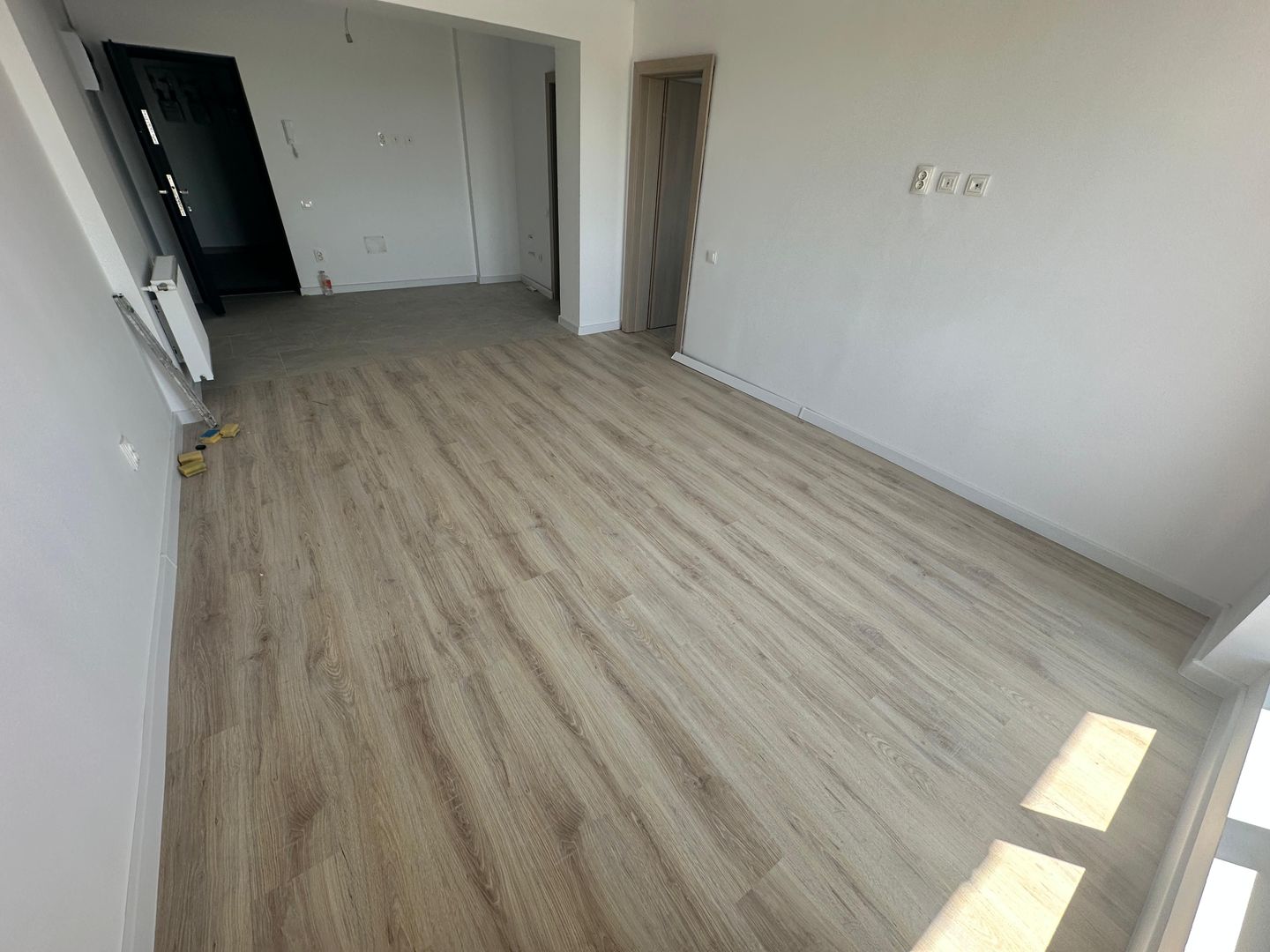 GARSONIERA SOS MAGURELE, MUTARE IMEDIATA, RATE DEZVOLTATOR, COMIS 0% - Poză 1