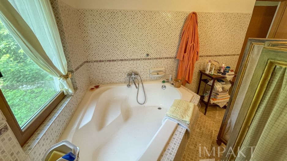 Vila superba 300mp + teren 1400mp & front la rau in Somesul Rece. - Poză 35