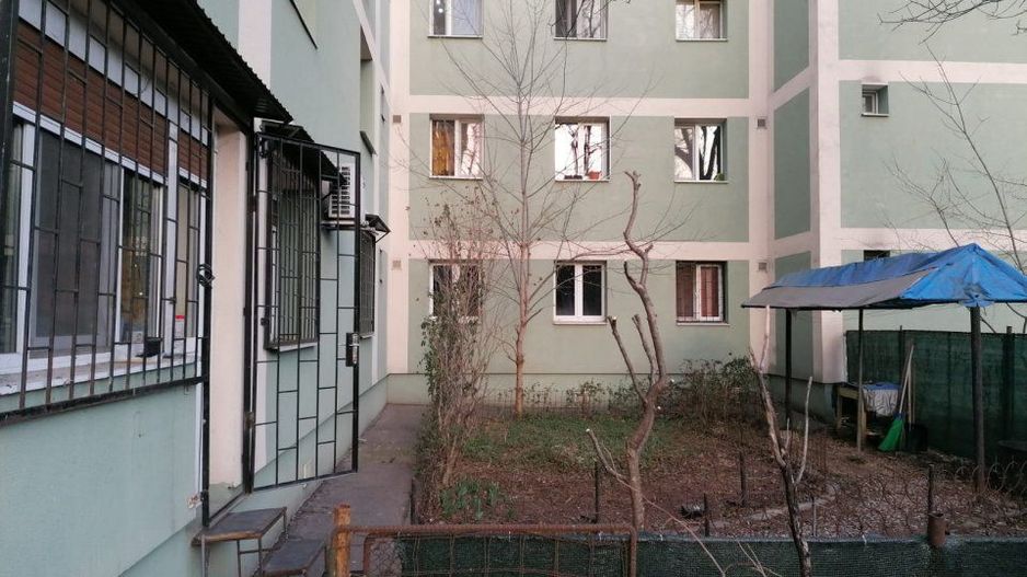Apartament cochet cu curte  - Titan - Minis - Poză 1