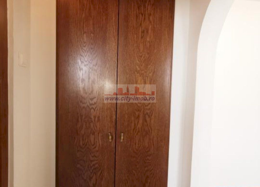 Vanzare Apartament 2 camere Mihalache, 115.000 euro,  Renovat Integral - Poză 17