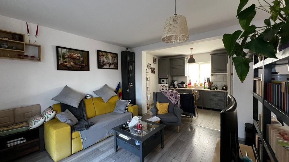 Casa de vanzare , mobilata si utilata, Sanandrei. - Poză 5