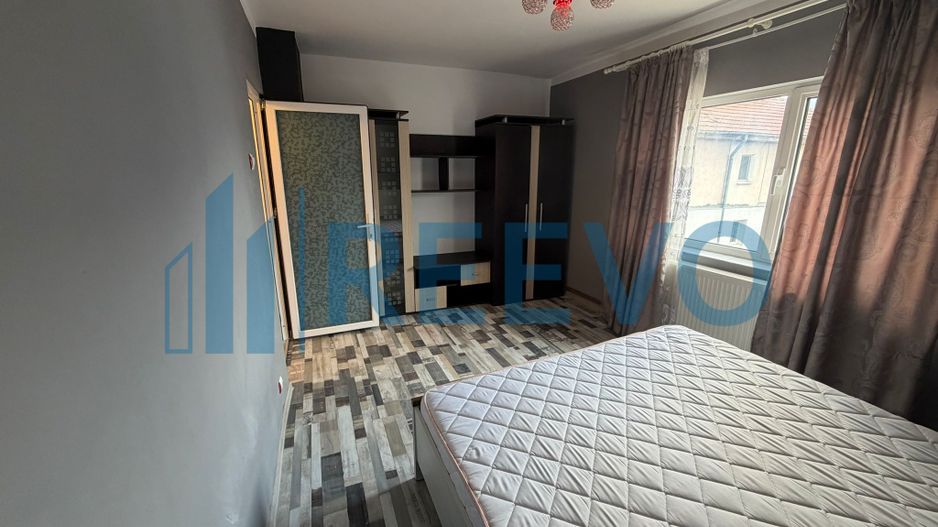 Apartament 3 camere decomandat, Târgu Ocna - Poză 9
