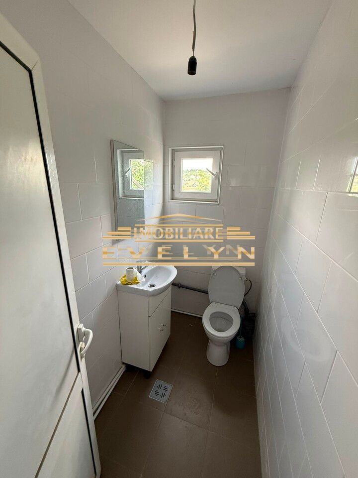 Casă parter de vânzare – Str. Săvenilor, Botoșani | 98.000 € negociabil - Poză 8