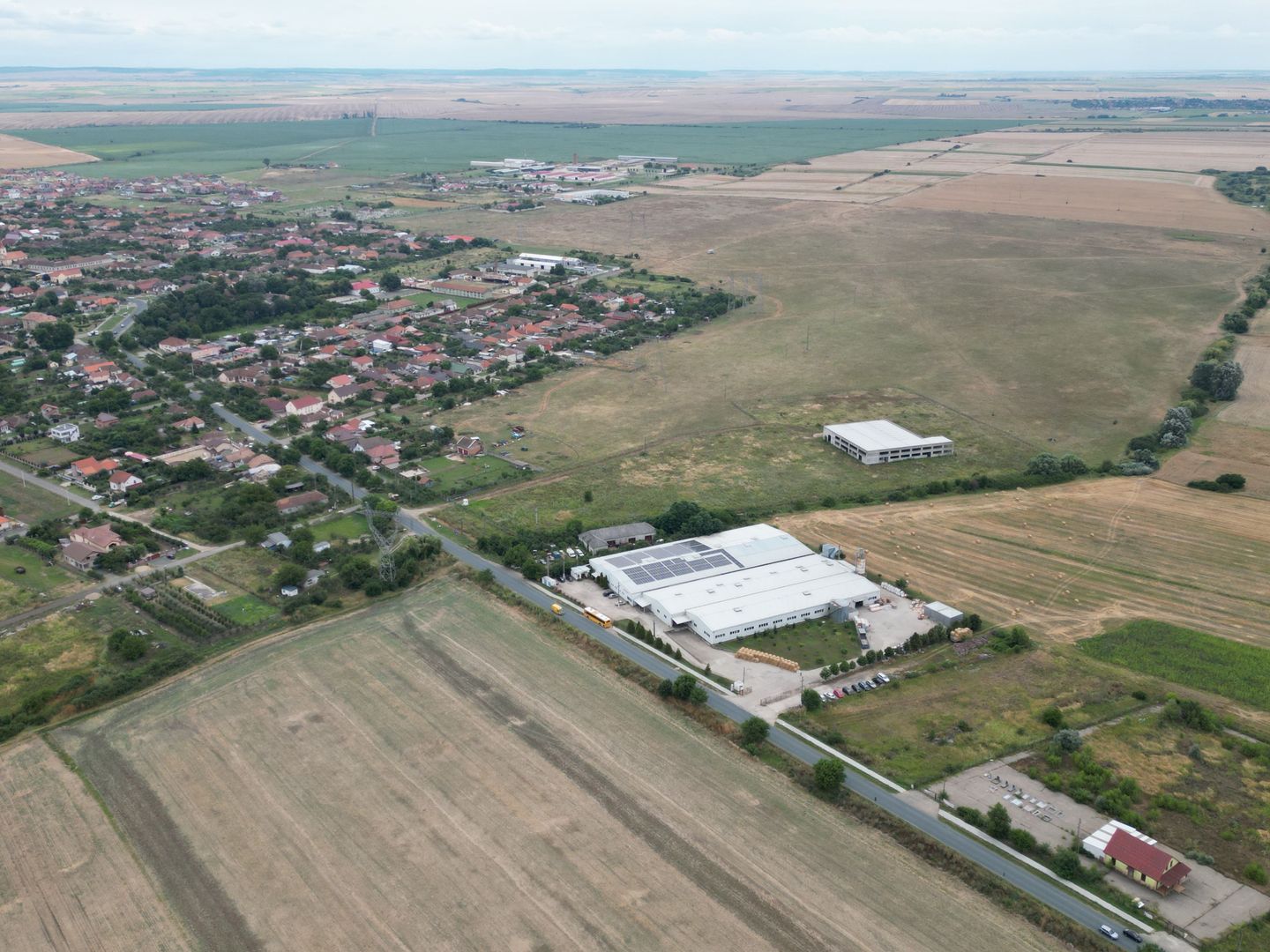 Teren de 4645 mp în Fântânele - Poză 2