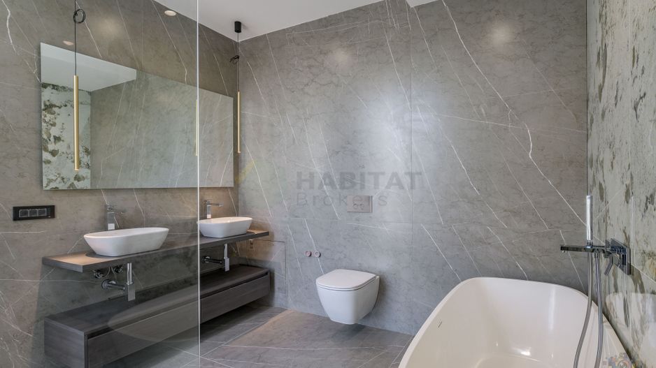 Vilă premium Pipera – 5 camere, grădină, garaj, 384 mp - Poză 12