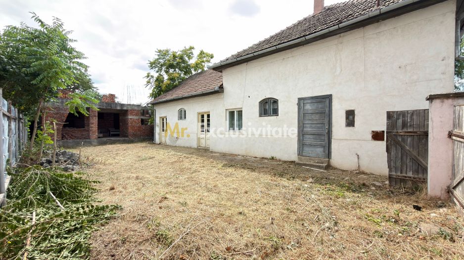 Casă Centrală 6 incăperi Str. Iuliu Maniu - Carei - Comision 0% - Poză 3