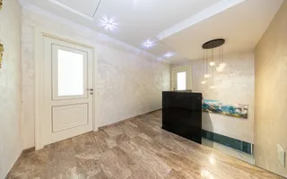 Sacele-Casa 6 dormitoare + 4 bai teren 979 mp. - Poză 15