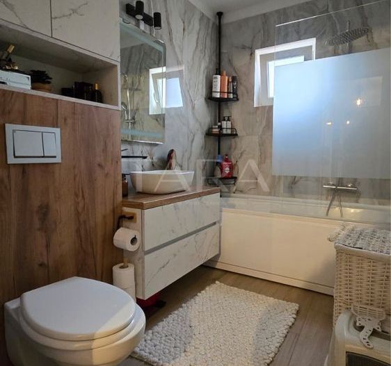 Apartament cu 2 camere, decomandat, în centrul Floreștiului. - Poză 7