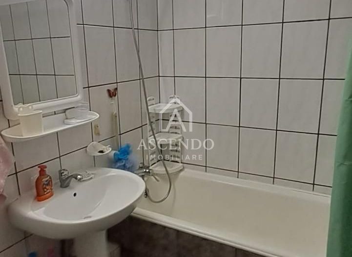 Apartament 3 Camere de Închiriat Gorjului Sector 6 | Parcare | 650 EUR - Poză 14