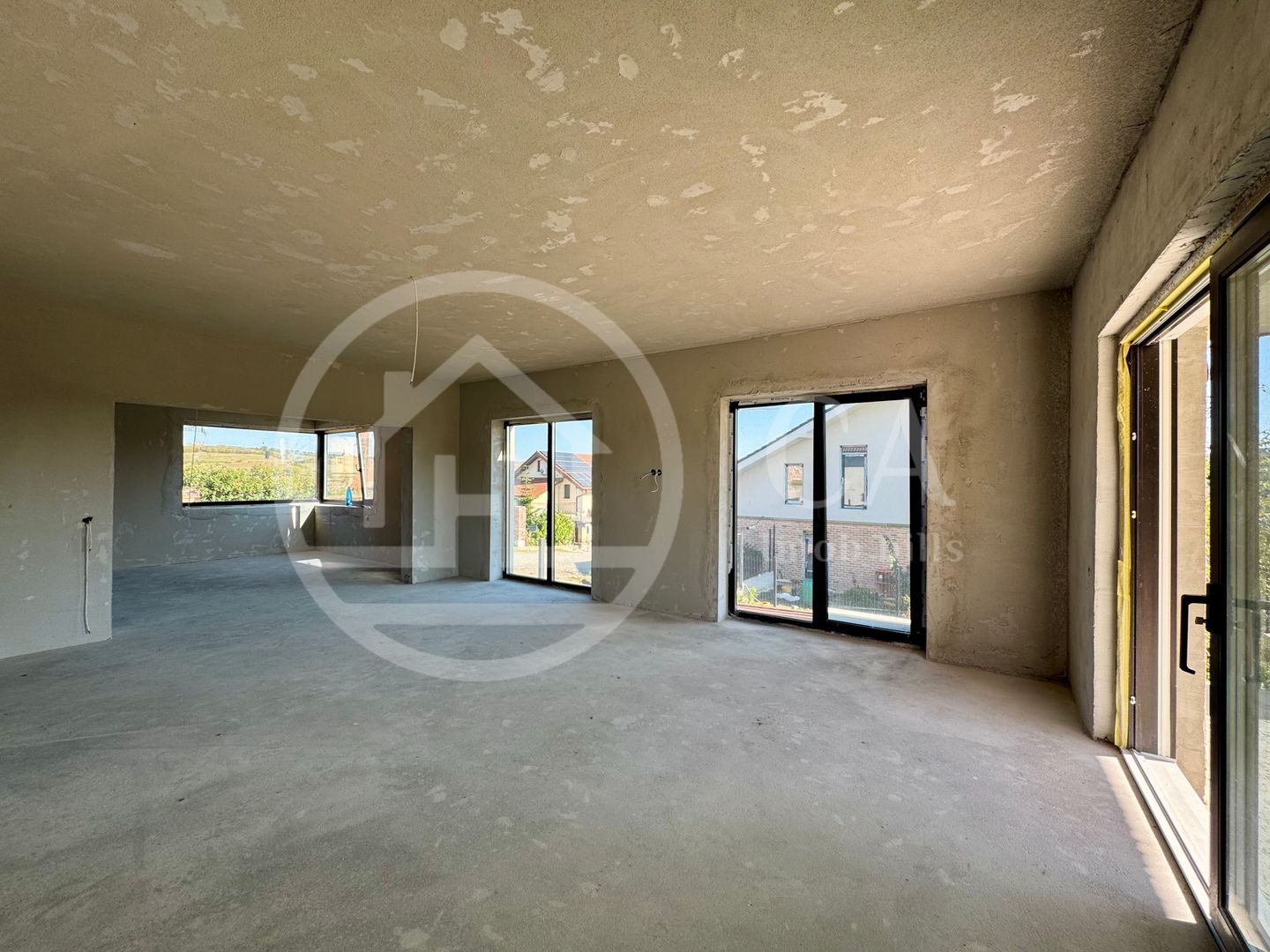 Casă de vânzare cu 4 camere în zona de Dealuri, Oradea - Poză 8