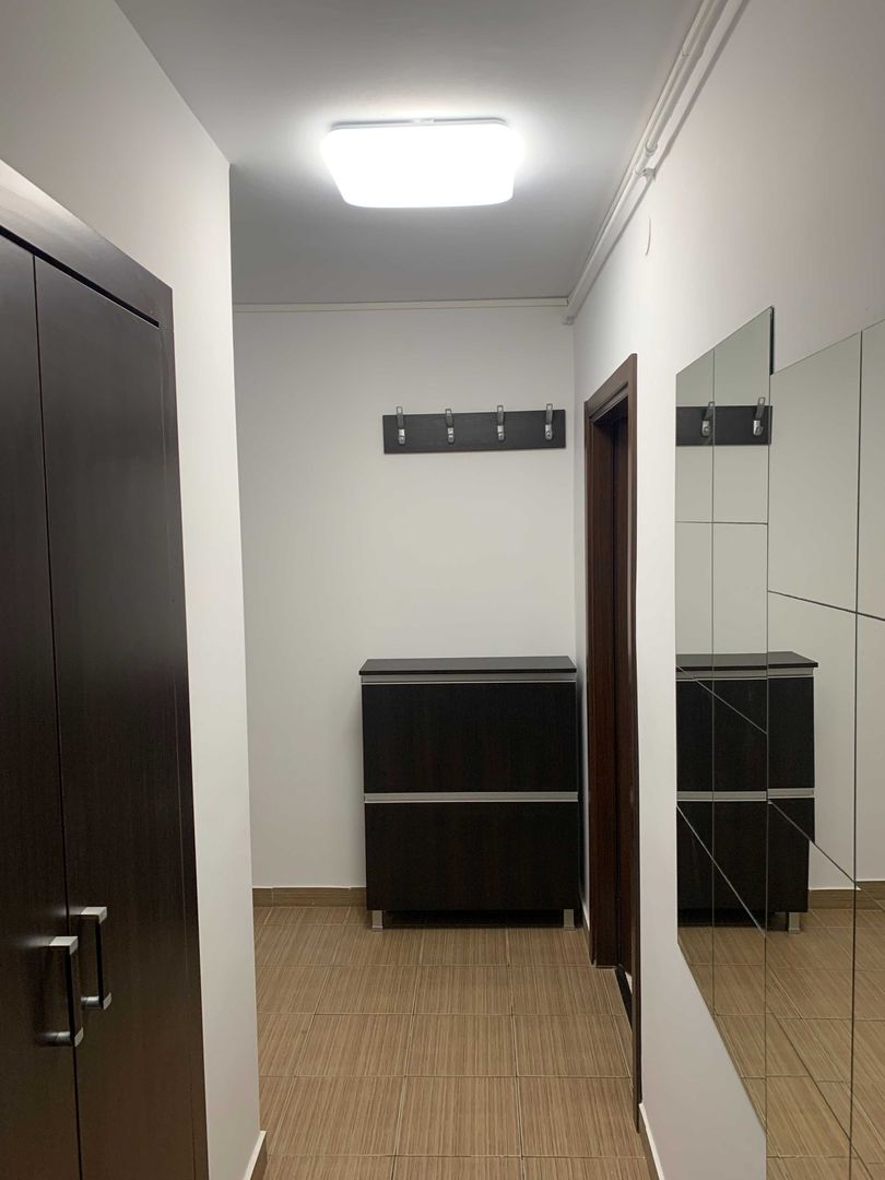 Apartament 3 camere circular | Metrou Favorit | - Poză 3