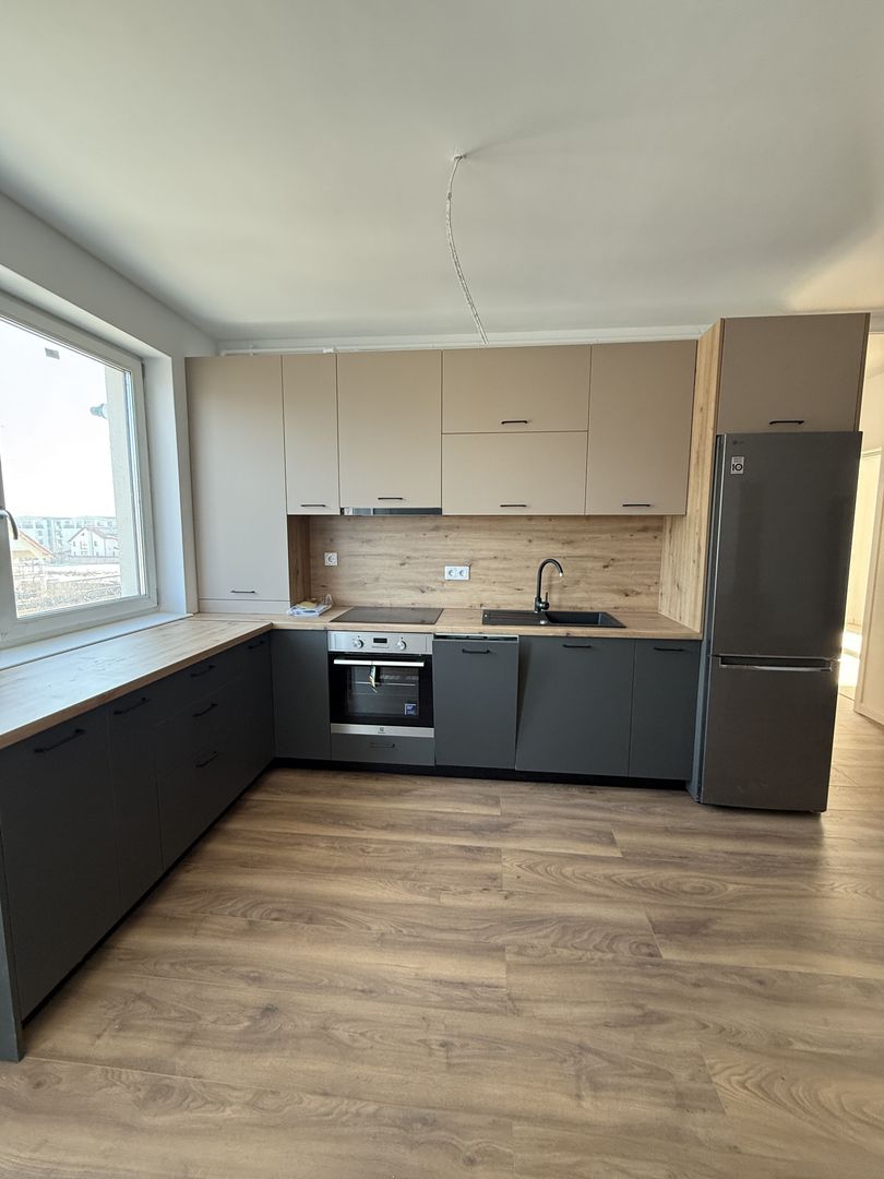 Apartament 3 camere de vânzare – Șelimbăr, zona Mihai Viteazu - Poză 5