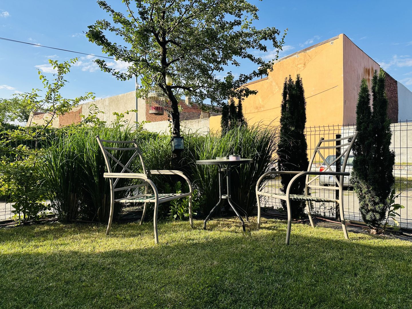 Curte proprie 82 mp | 2 camere, 52 mp | La 10 min de centrul orasului - Poză 1