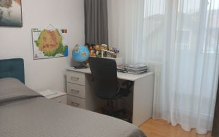 Lipovei | 3 Camere | Decomandat | Etaj Intermediar | Garaj in CF. - Poză 8