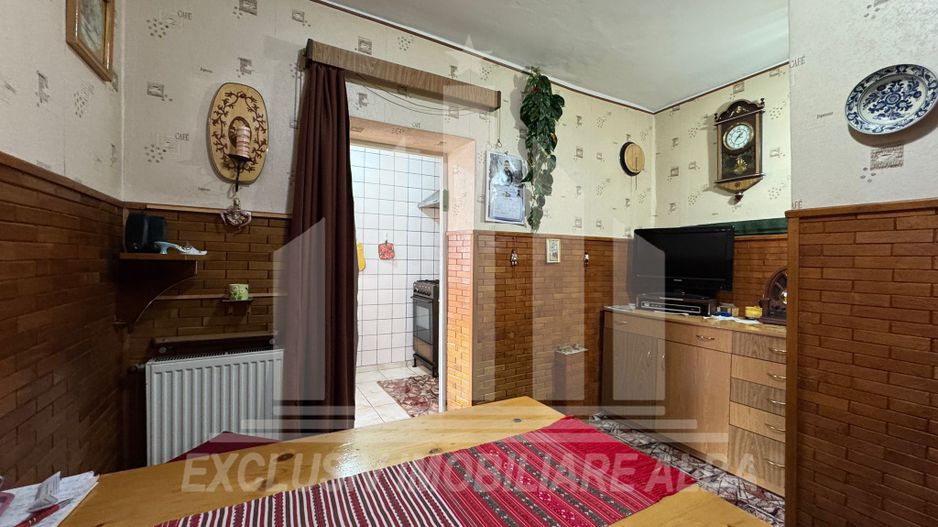 Apartament 3 camere decomandate | 2 bai | 69 mp | Cetate - Piata - Poză 4