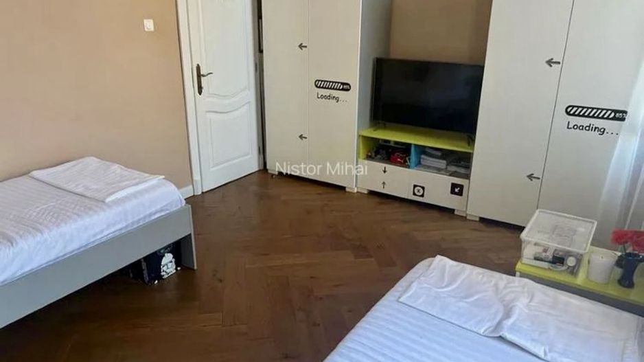 Casa ultracentrală renovată 105mp, 225.000 € - Poză 8