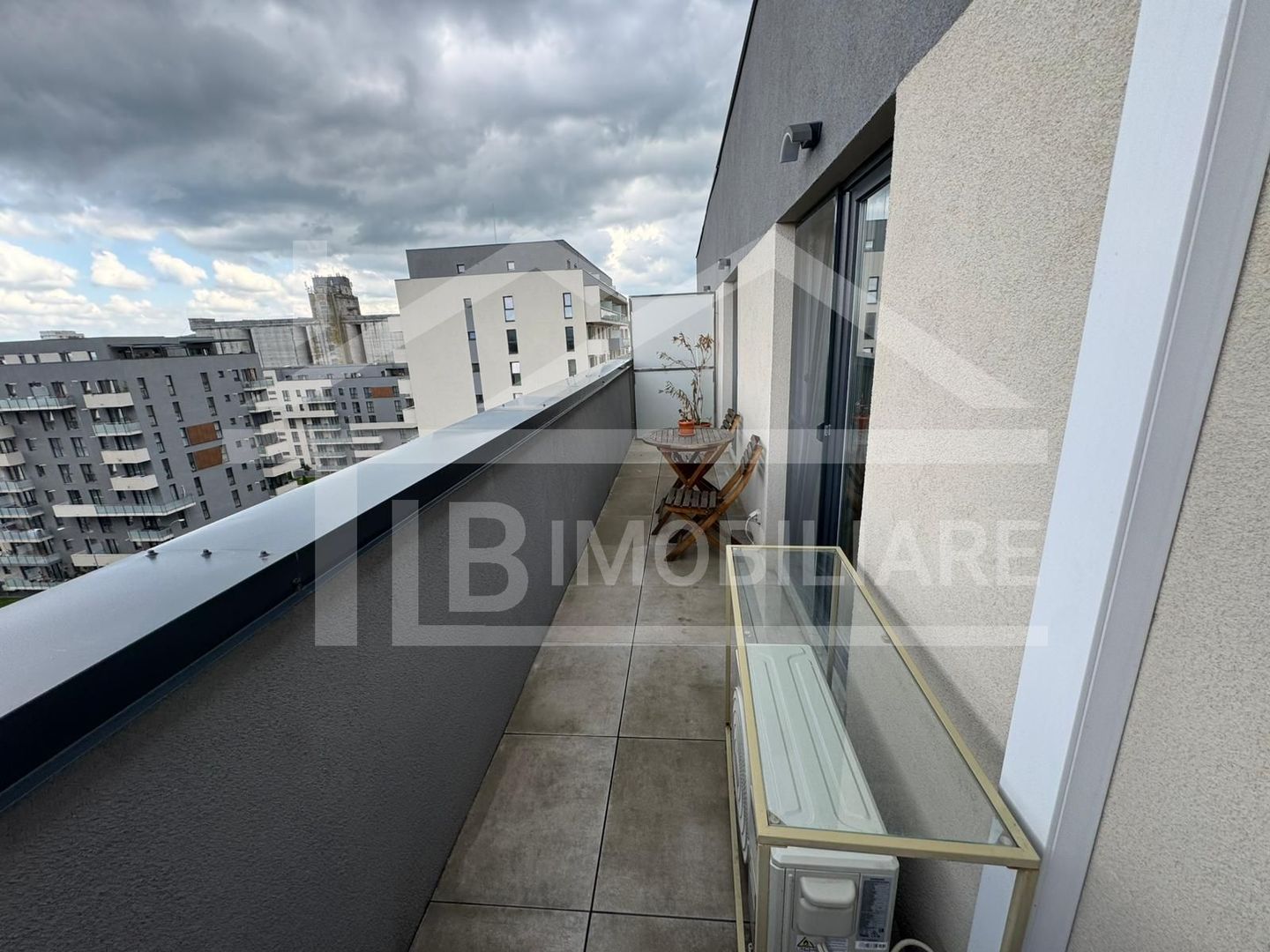 Apartament cu 2 camere, 49mp, parcare, boxa, Zona Maurer Residence - Poză 9