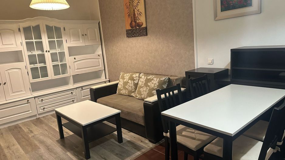 Apartament 3 camere  Lânga Metrou - Poză 8