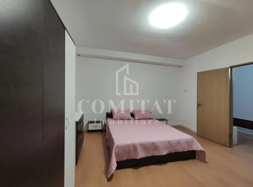 Apartament la casă - Zona Hotelului Paradis - Cartierul Mărăști — fotografia 2