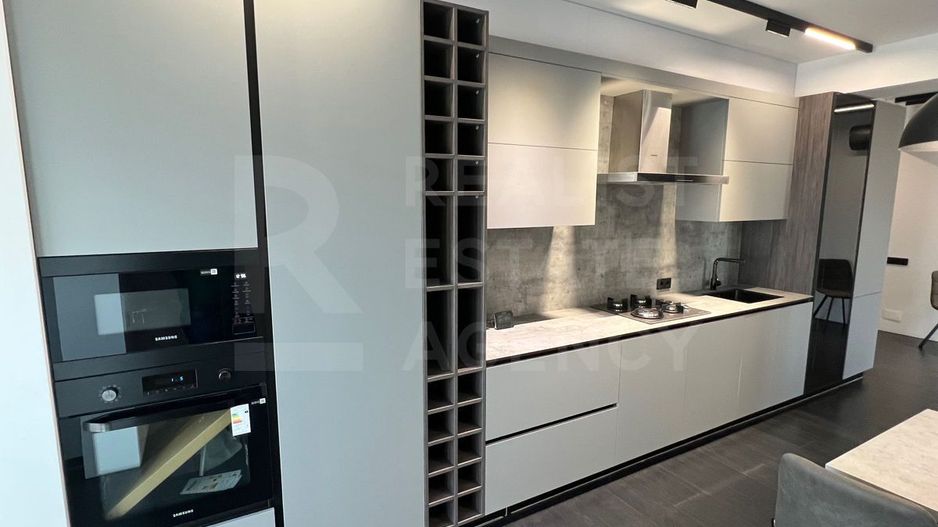 Chirie, apartament, 3 camere, strada Ion Nistor, Centru - Poză 1