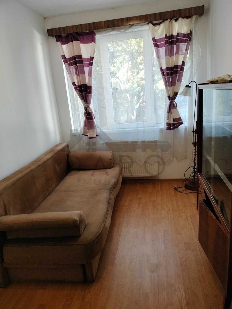 Dau în chirie apartament cu 2 camere in Tudor,Tg Mureș - Poză 2