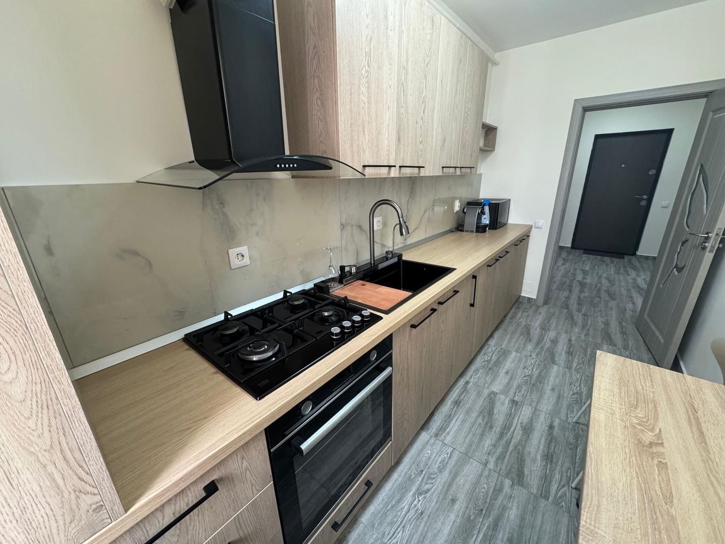 Apartament cu o cameră | Etaj 1 | Parcare subterana - Poză 5