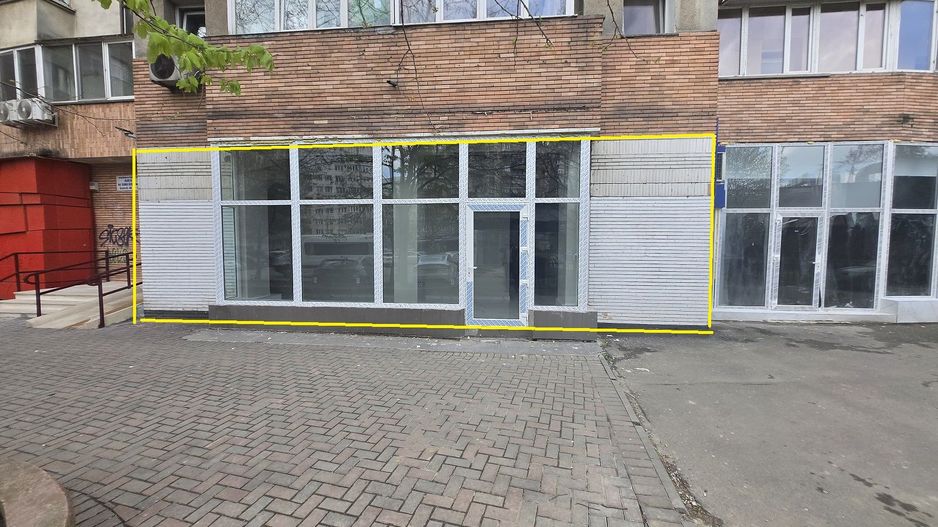 Spatiu comercial 101mp Dristor McDonald's Metrou Stradal Camil Ressu - Poză 1