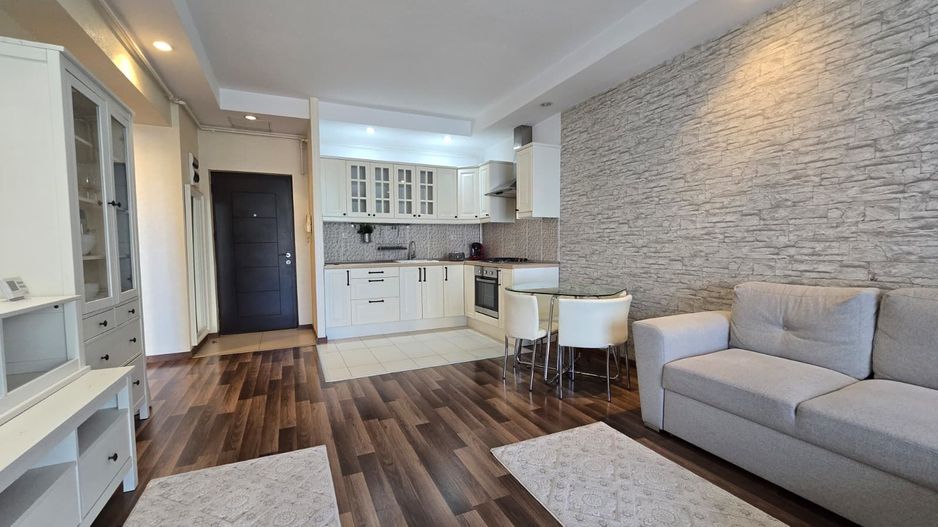 COSMOPOLIS - Apartament cu 2 camere, mobilat si utilat. - Poză 4